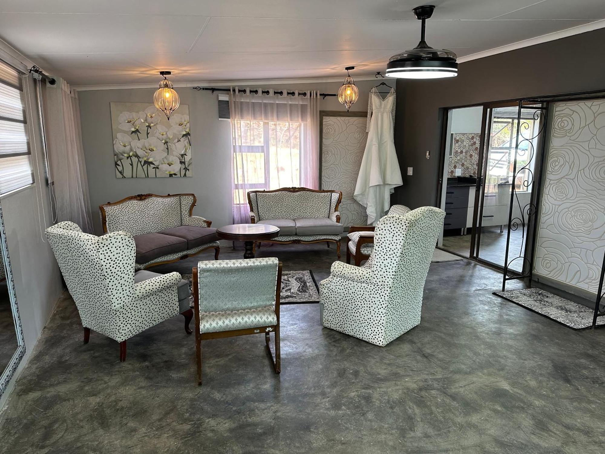 Tula Baba Game Lodge *